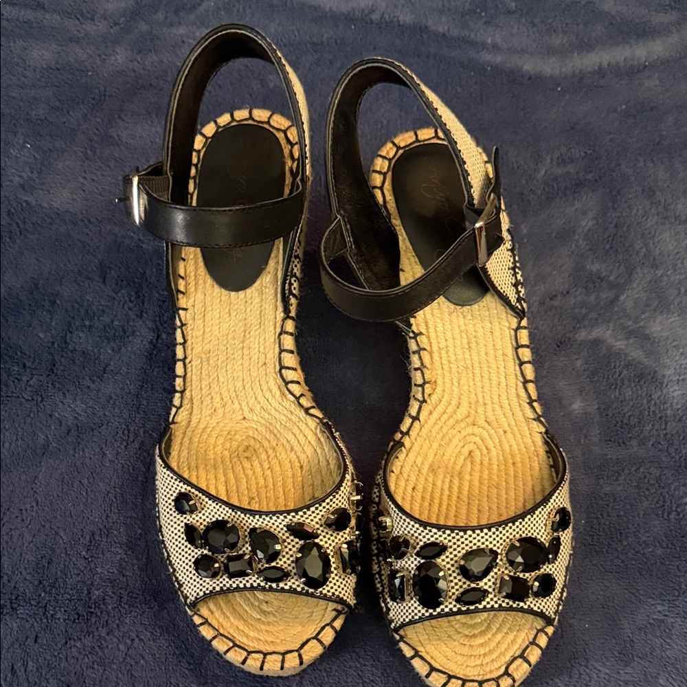 Arturo Chiang Black and Tan Espadrille Sandals